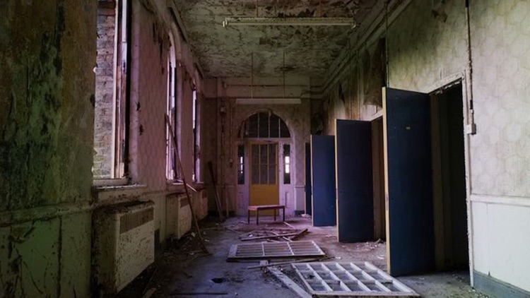 Crazy Insane Hospital Escape screenshot-4