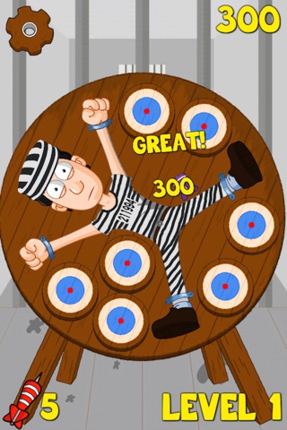 Inmate Dart Wheel - dart throwing game screenshot 3