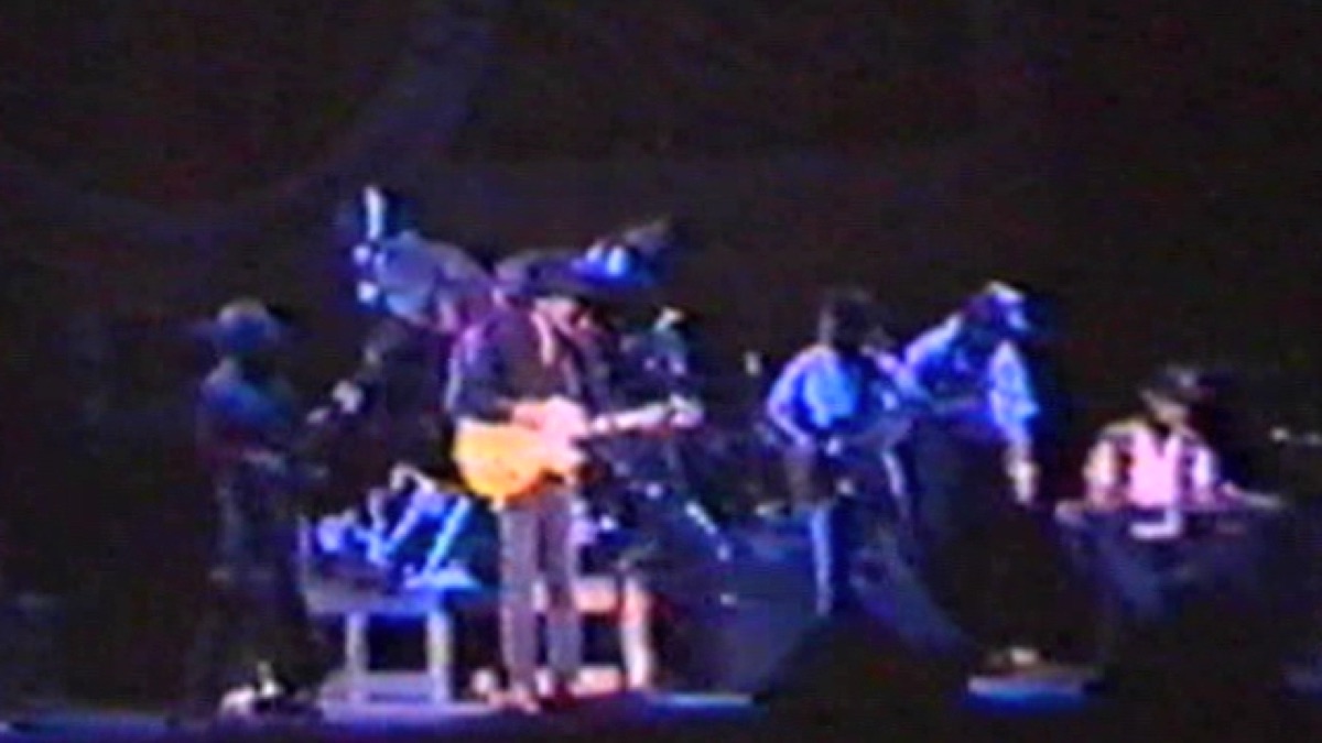 ‎Are You Ready for the Country? by Neil Young International Harvesters