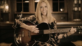 Lonely Alone (feat. Willie Nelson) Sheryl Crow Singer/Songwriter Music Video 2020 New Songs Albums Artists Singles Videos Musicians Remixes Image