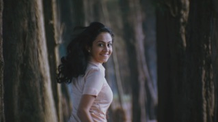 Jilendru Oru Kalavaram (From