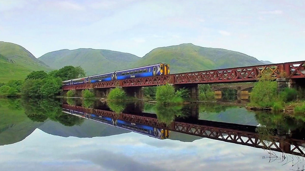 Strathspey Steam Railway, Forth Bridge, Glenfinnan Viaduct — Scotland's ...