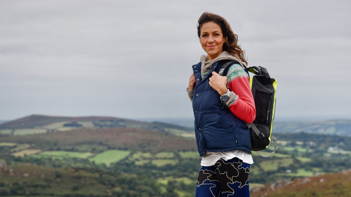 Cornwall and Devon Walks with Julia Bradbury - Apple TV (UK) - Cornwall And Devon Walks With Julia Bradbury