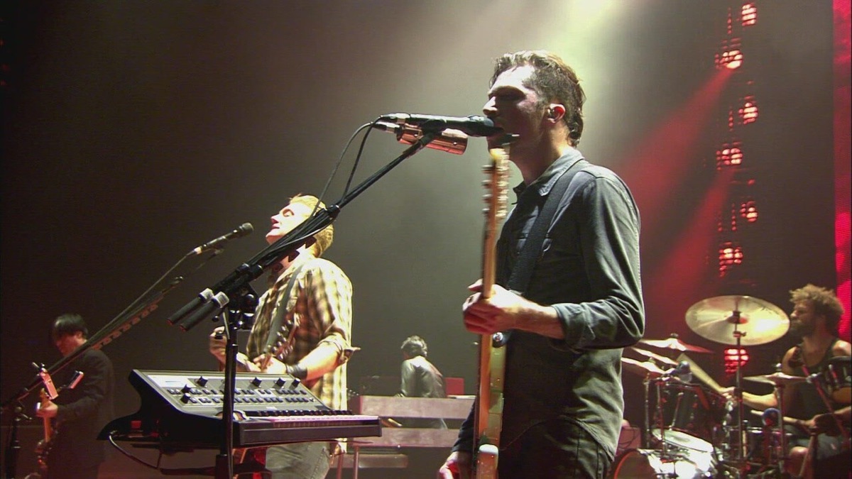 Queens of the Stone Age: Zenith Paris La Villette - Apple TV