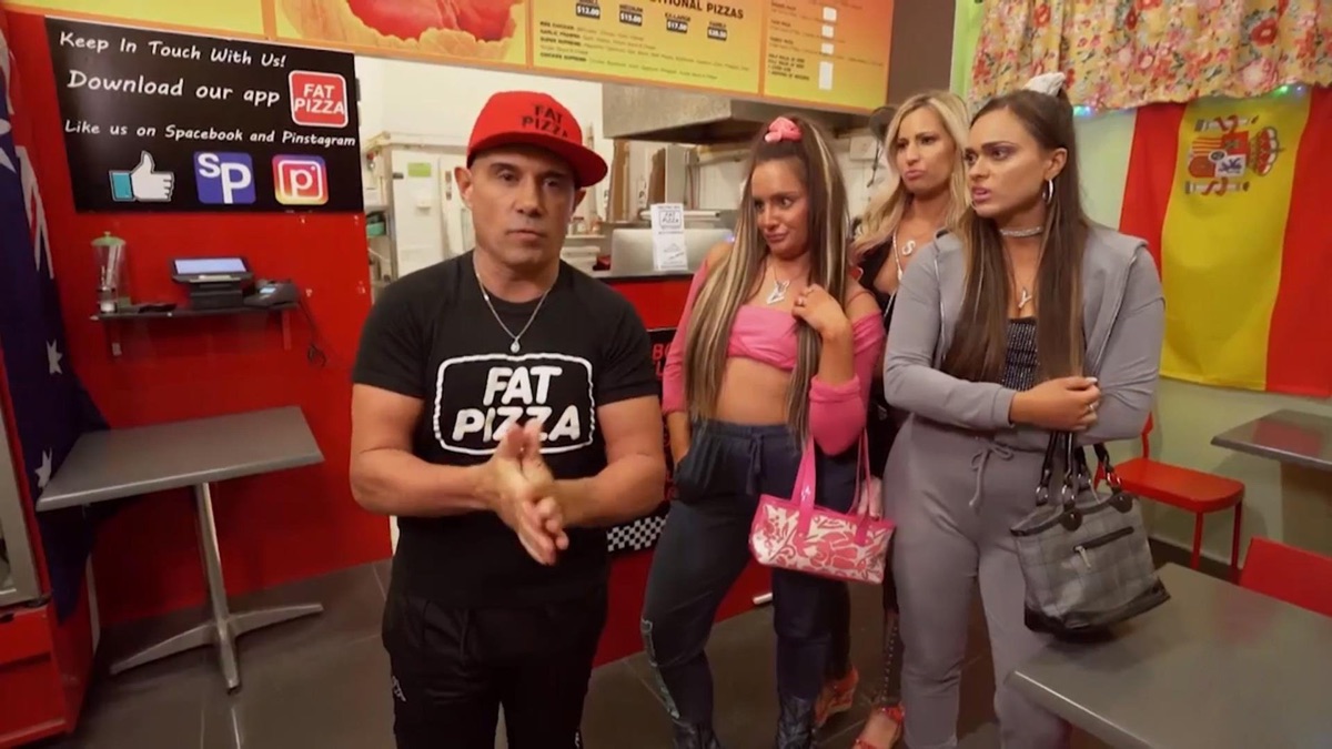 Fat Pizza Back In Business Apple TV (AU)