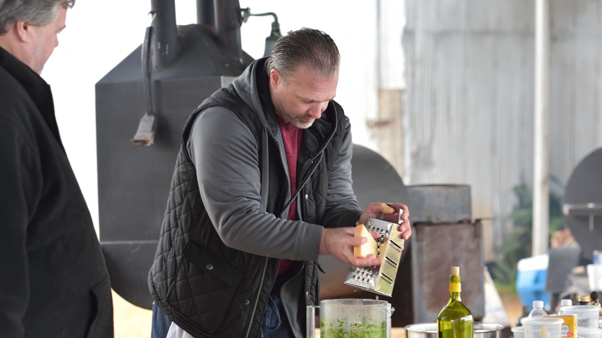 BBQ Pulled Pork Brawl Big Bad BBQ Brawl (Season 1, Episode 4) Apple TV